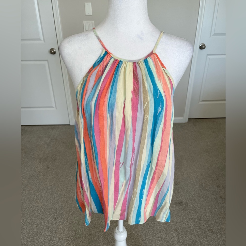 EUC Gap Tie Back Print Halter Tank Size Medium